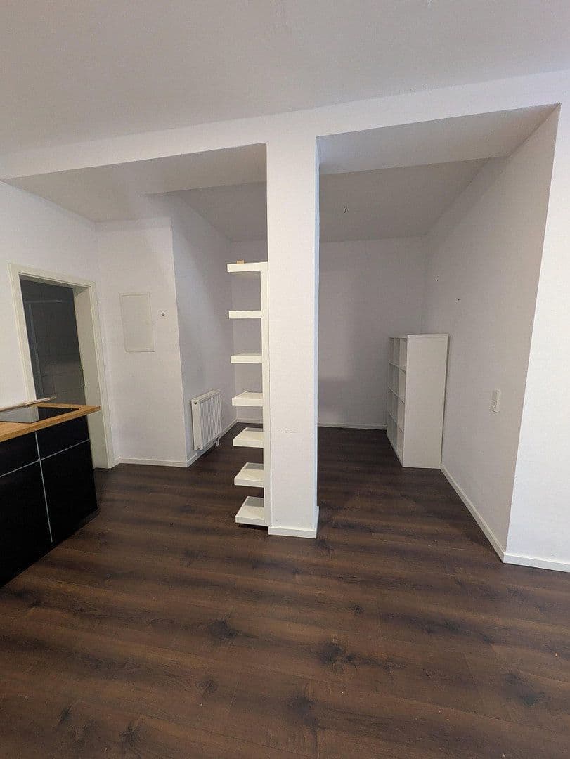 Prenájom kancelárie 60 m², Rotebühlstrasse 108, Stuttgart West, Bádensko-Wurttembersko Prenájom kancelárie 60 m², Rotebühlstrasse 108, Stuttgart West, Bádensko-Wurttembersko