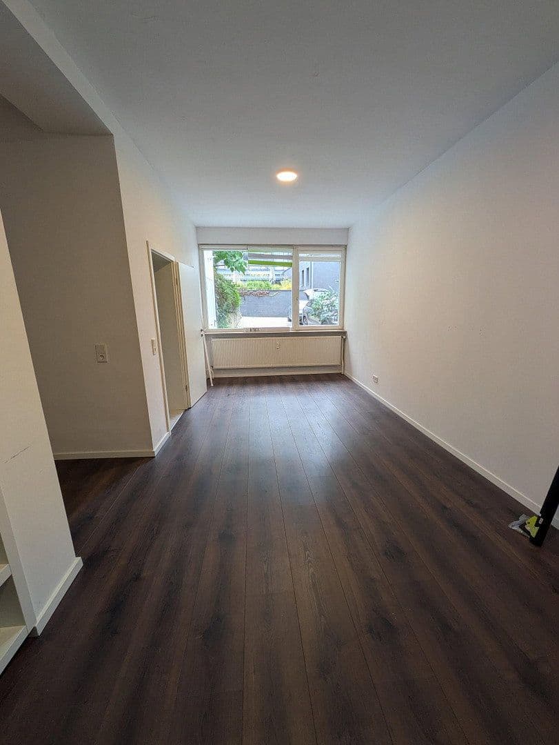 Prenájom kancelárie 60 m², Rotebühlstrasse 108, Stuttgart West, Bádensko-Wurttembersko Prenájom kancelárie 60 m², Rotebühlstrasse 108, Stuttgart West, Bádensko-Wurttembersko