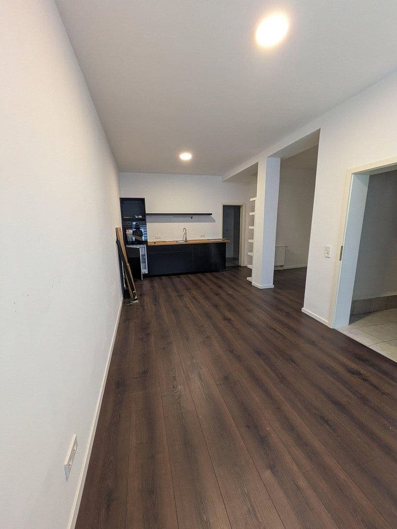 Prenájom kancelárie 60 m², Rotebühlstrasse 108, Stuttgart West, Bádensko-Wurttembersko Prenájom kancelárie 60 m², Rotebühlstrasse 108, Stuttgart West, Bádensko-Wurttembersko
