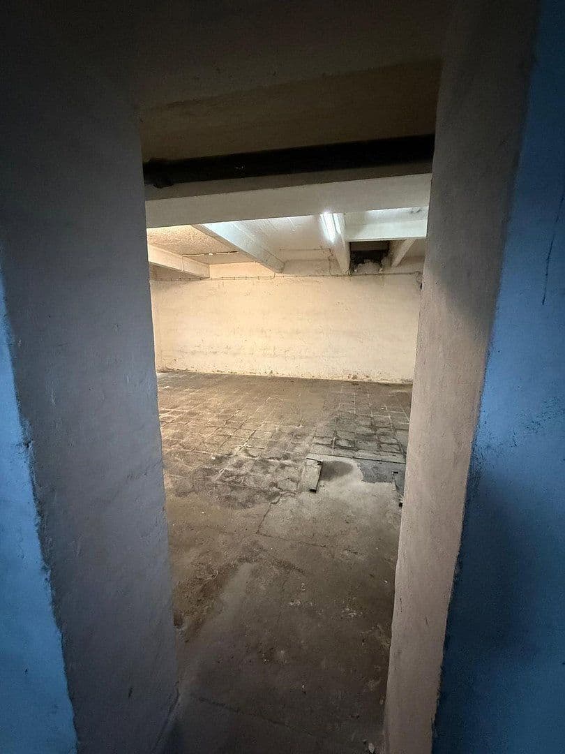 Prenájom nebytového priestoru 400 m², Herkulesstr 9-11, Essen, Severné Porýnie - Westfálsko Prenájom nebytového priestoru 400 m², Herkulesstr 9-11, Essen, Severné Porýnie - Westfálsko