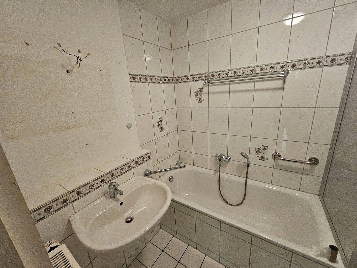 Predaj bytu 3-izbový 75 m², Am Buschkotehn 6, Velbert, Severné Porýnie - Westfálsko Predaj bytu 3-izbový 75 m², Am Buschkotehn 6, Velbert, Severné Porýnie - Westfálsko
