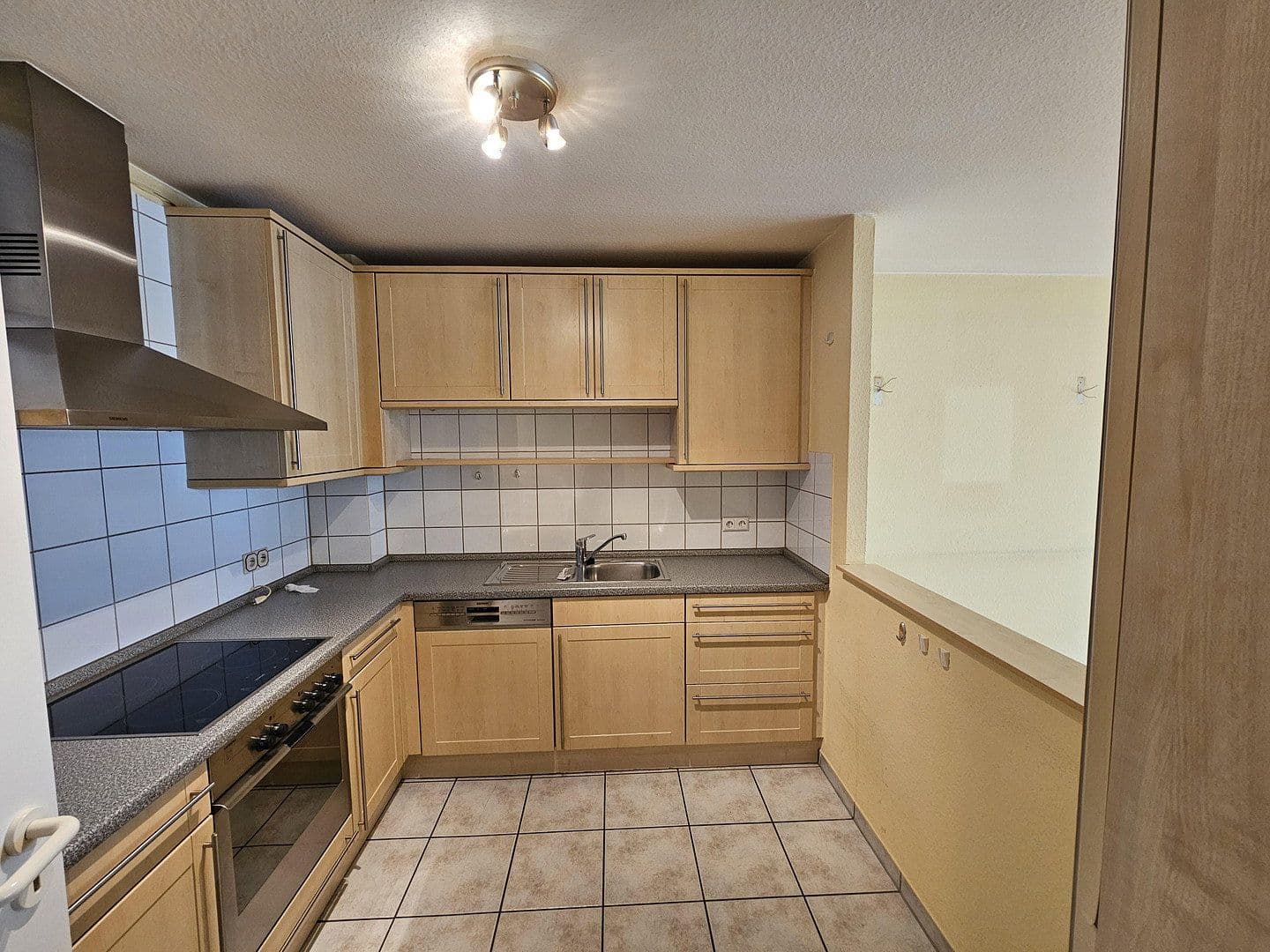 Predaj bytu 3-izbový 75 m², Am Buschkotehn 6, Velbert, Severné Porýnie - Westfálsko Predaj bytu 3-izbový 75 m², Am Buschkotehn 6, Velbert, Severné Porýnie - Westfálsko