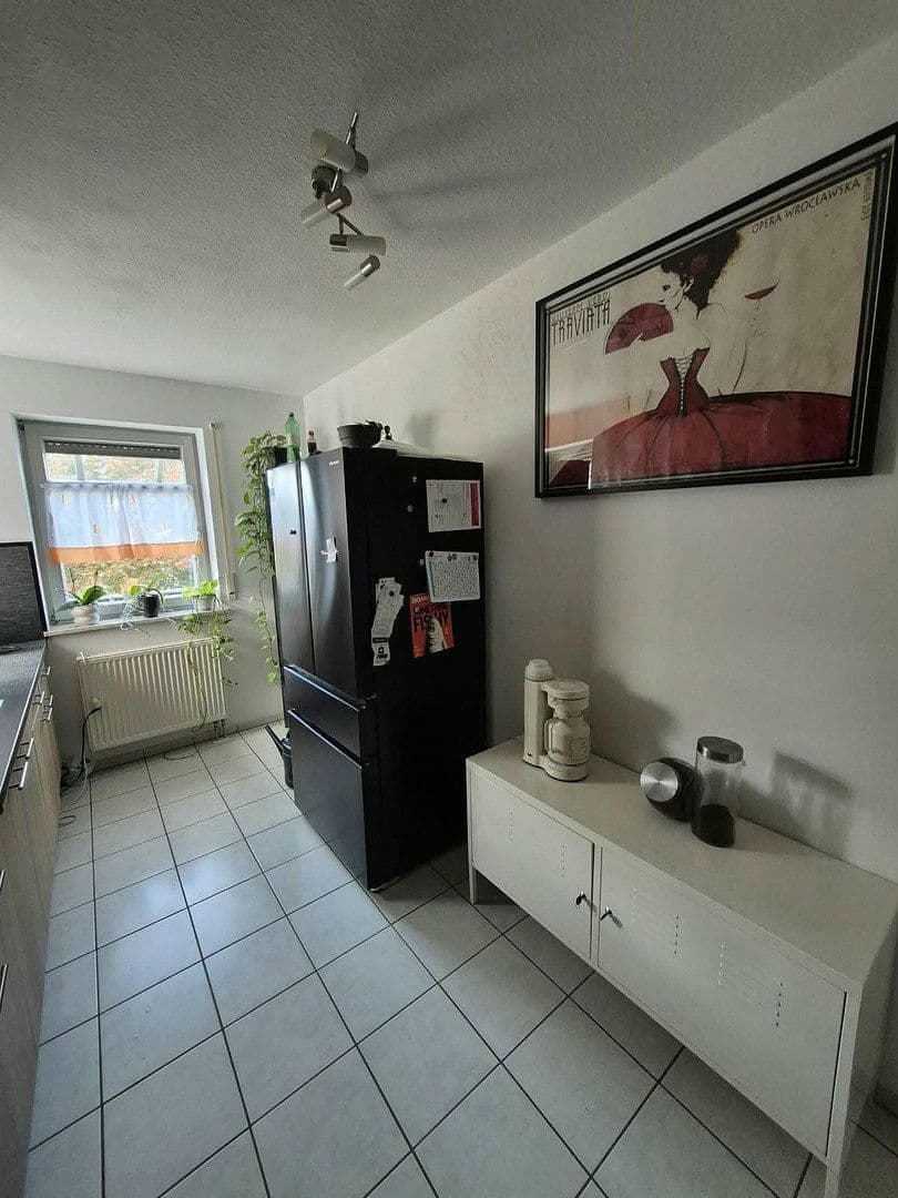 Prenájom bytu 3-izbový 85 m², Memmelsdorf, Bavorsko Prenájom bytu 3-izbový 85 m², Memmelsdorf, Bavorsko