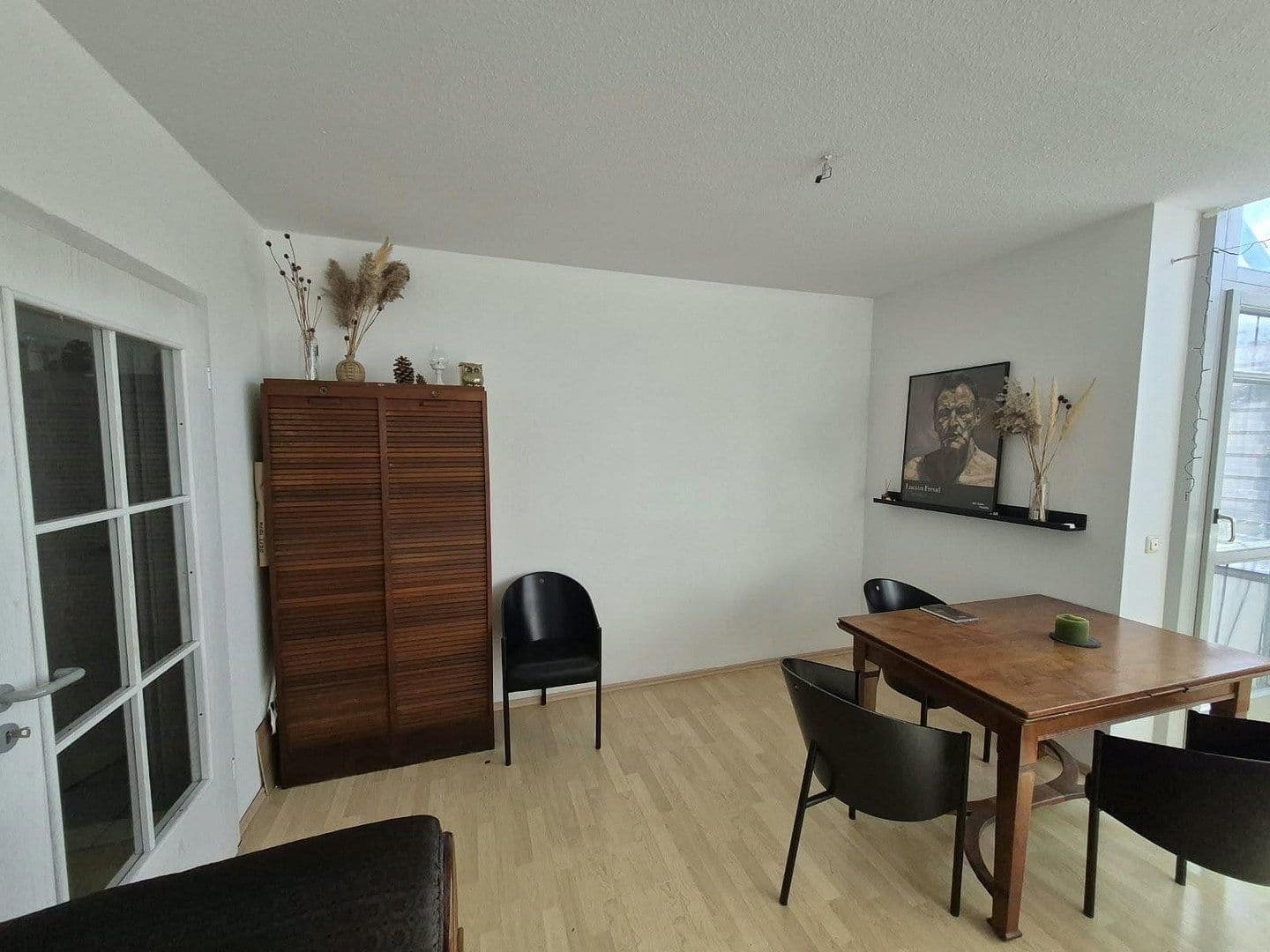 Prenájom bytu 3-izbový 85 m², Memmelsdorf, Bavorsko Prenájom bytu 3-izbový 85 m², Memmelsdorf, Bavorsko