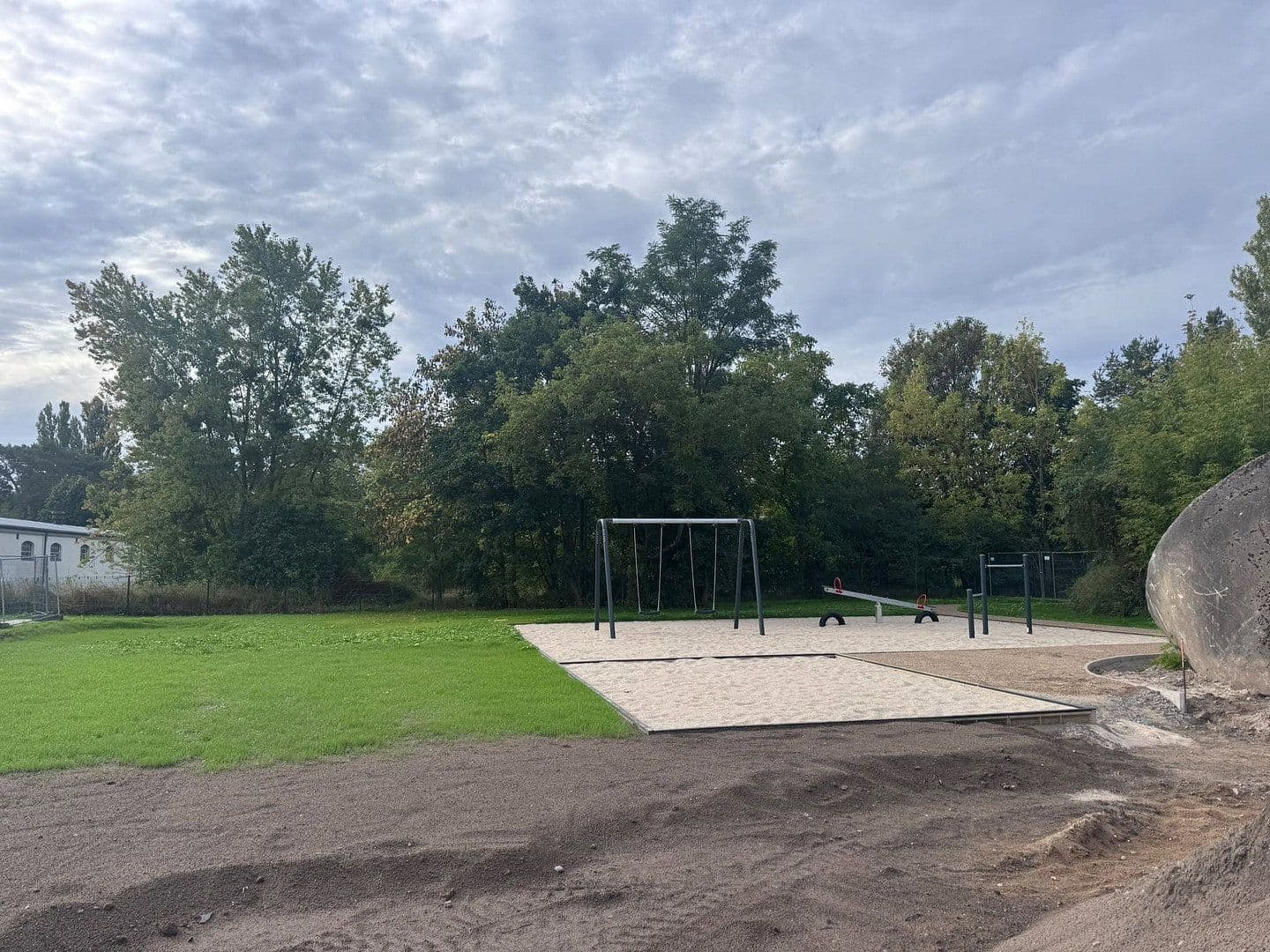 Prenájom domu 114 m², pozemok 120 m², Zossen, Brandenbursko Prenájom domu 114 m², pozemok 120 m², Zossen, Brandenbursko