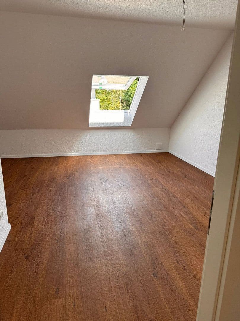 Prenájom domu 114 m², pozemok 120 m², Zossen, Brandenbursko Prenájom domu 114 m², pozemok 120 m², Zossen, Brandenbursko