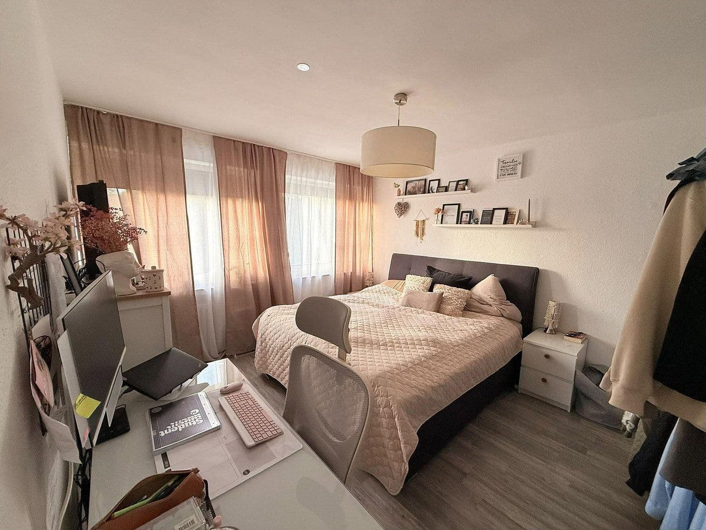 Prenájom bytu 2-izbový 45 m², Köln, Severné Porýnie - Westfálsko Prenájom bytu 2-izbový 45 m², Köln, Severné Porýnie - Westfálsko