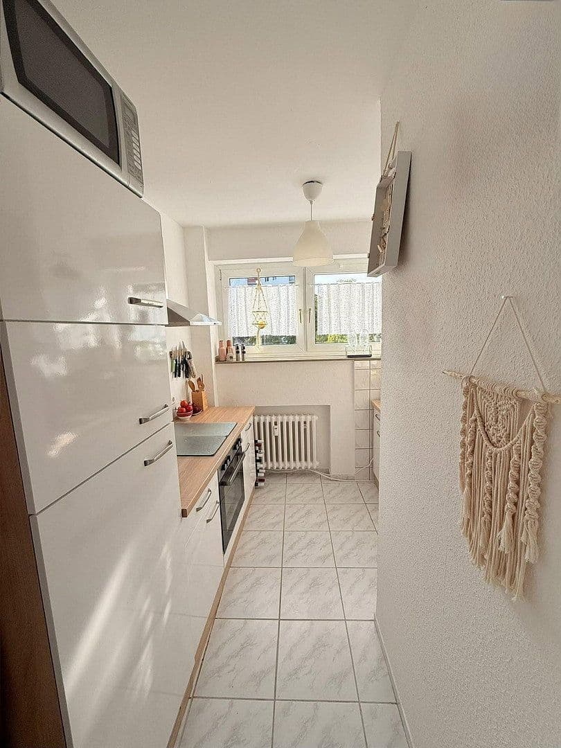 Prenájom bytu 2-izbový 45 m², Köln, Severné Porýnie - Westfálsko Prenájom bytu 2-izbový 45 m², Köln, Severné Porýnie - Westfálsko