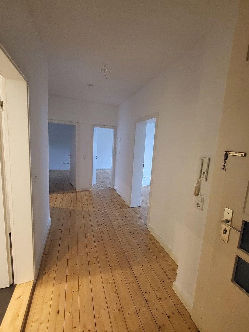 Prenájom bytu 3-izbový 67 m², Landwehrstraße 48, Hannover, Dolné Sasko Prenájom bytu 3-izbový 67 m², Landwehrstraße 48, Hannover, Dolné Sasko