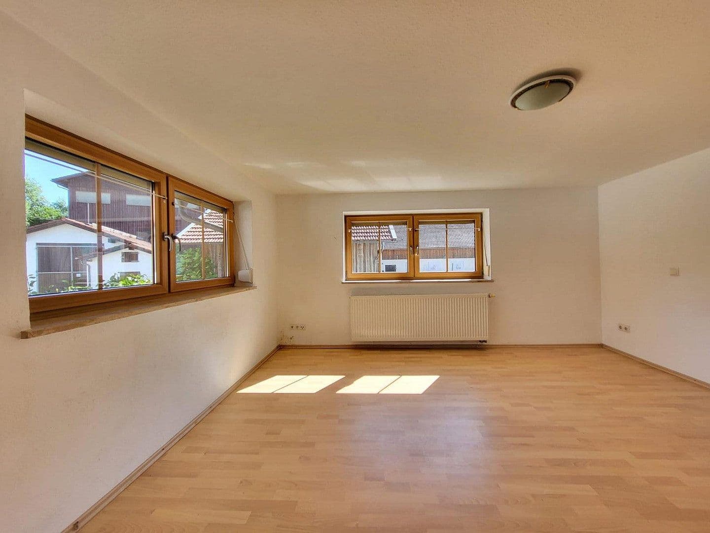Predaj domu 130 m², pozemok 296 m², Haslachstraße 5, Marktoberdorf, Bavorsko Predaj domu 130 m², pozemok 296 m², Haslachstraße 5, Marktoberdorf, Bavorsko