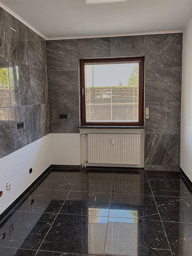 Predaj bytu 3-izbový 93 m², Frankfurt, Hesensko Predaj bytu 3-izbový 93 m², Frankfurt, Hesensko