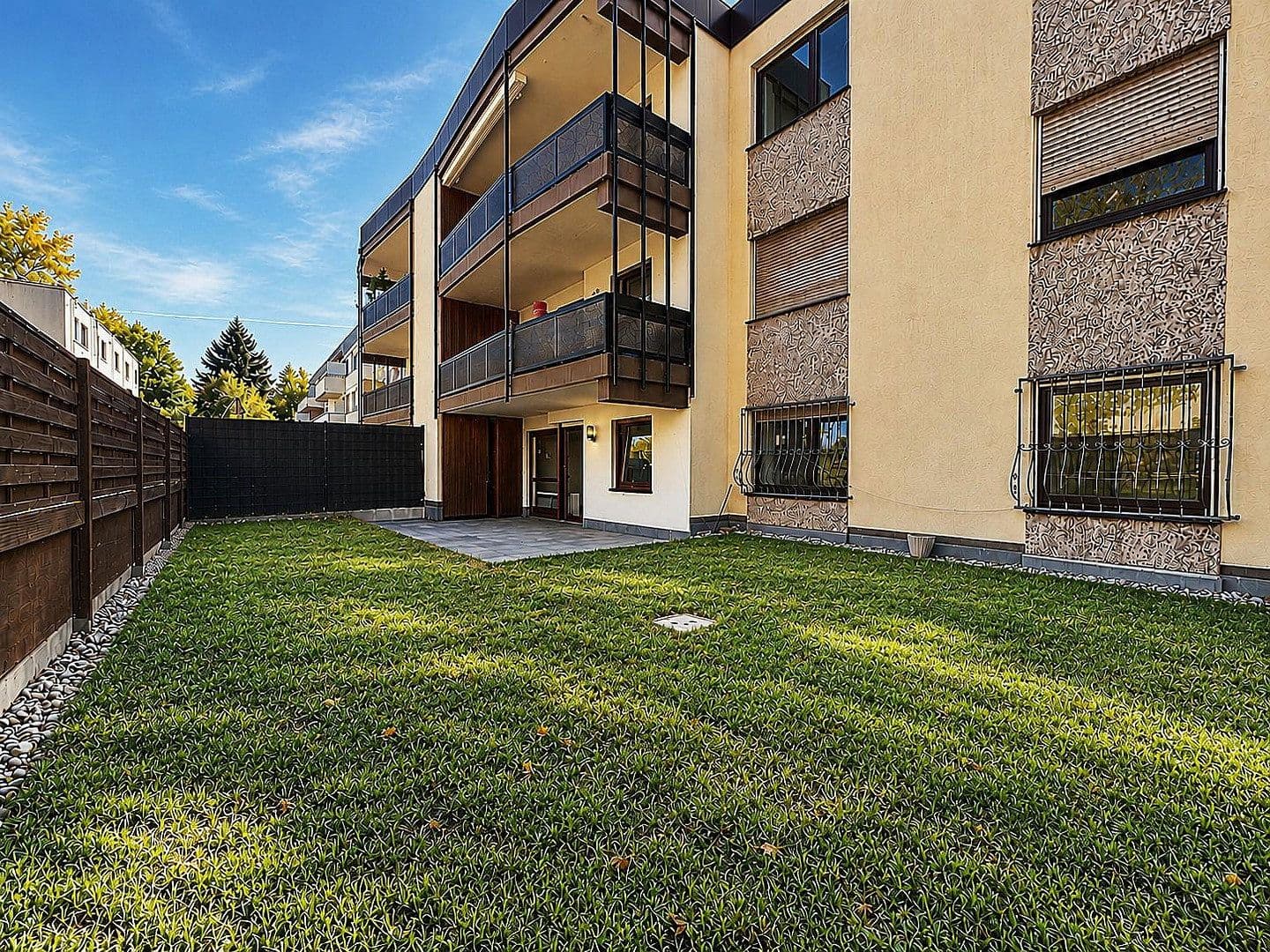 Predaj bytu 3-izbový 93 m², Frankfurt, Hesensko Predaj bytu 3-izbový 93 m², Frankfurt, Hesensko