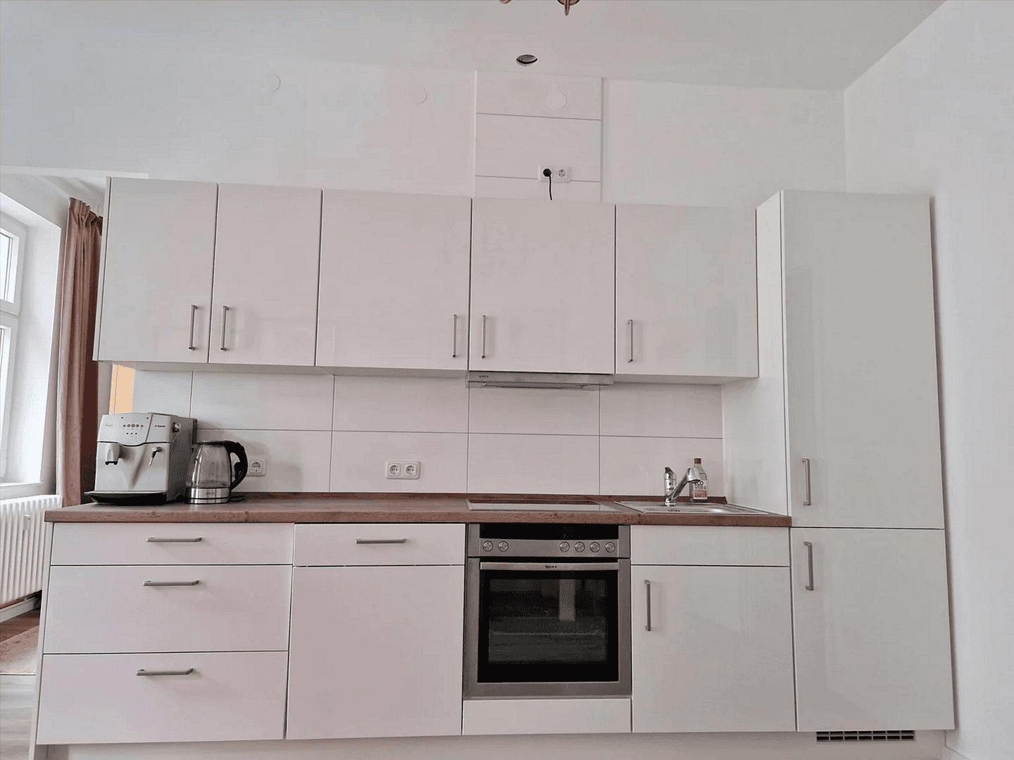Prenájom bytu 1-izbový 38 m², Berlin, Berlín Prenájom bytu 1-izbový 38 m², Berlin, Berlín