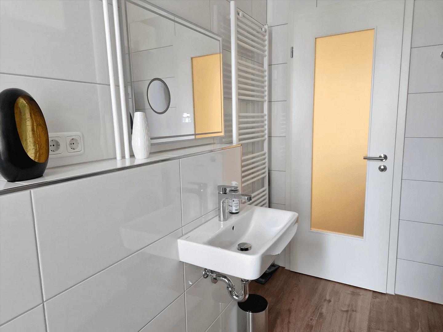 Prenájom bytu 1-izbový 38 m², Berlin, Berlín Prenájom bytu 1-izbový 38 m², Berlin, Berlín