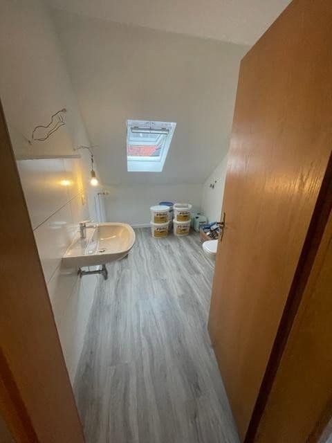 Prenájom bytu 2-izbový 48 m², Höferscher Weg 4, Eldingen, Dolné Sasko Prenájom bytu 2-izbový 48 m², Höferscher Weg 4, Eldingen, Dolné Sasko
