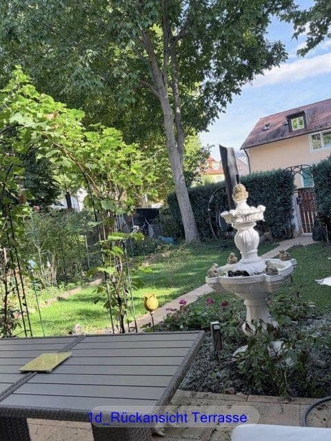 Predaj domu 152 m², pozemok 240 m², Dachau, Bavorsko Predaj domu 152 m², pozemok 240 m², Dachau, Bavorsko