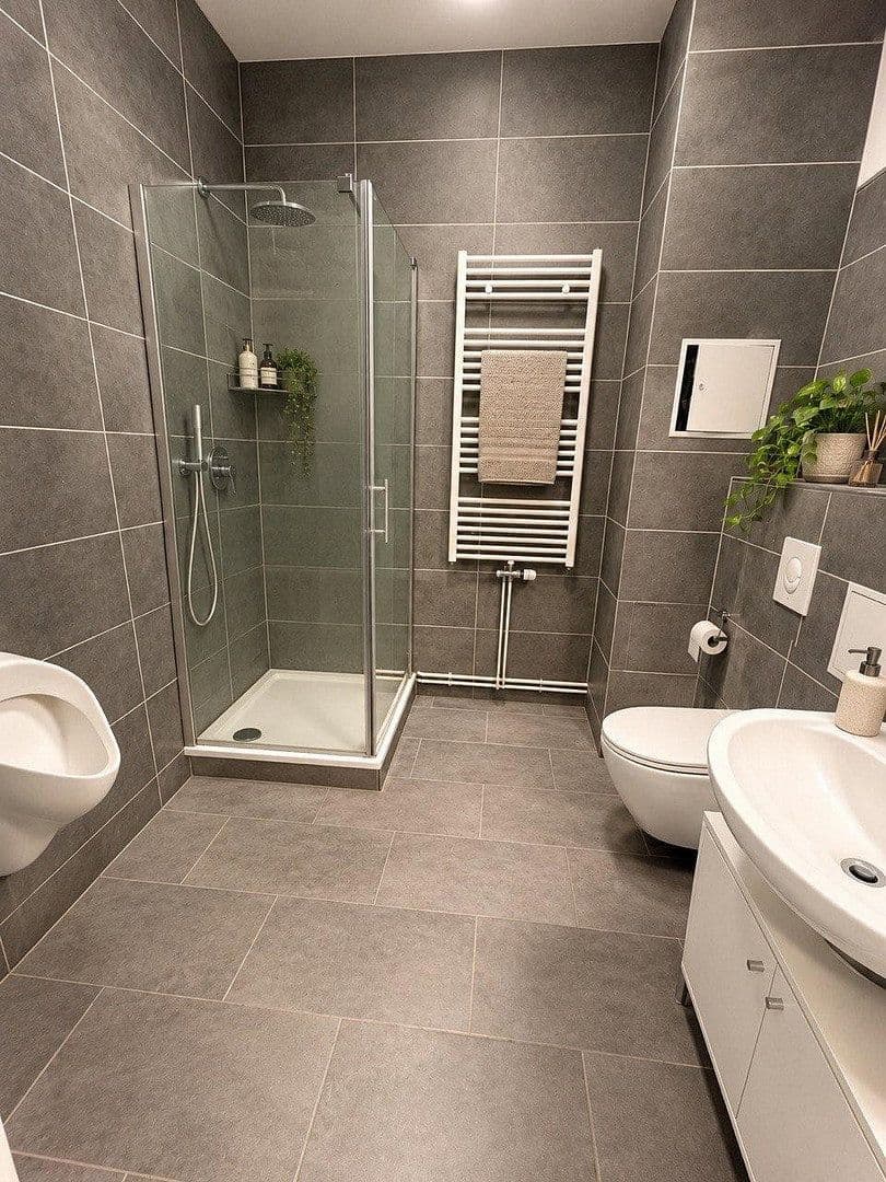 Predaj bytu 5-izbový 93 m², Friedrichsberger Strasse 24, Berlin, Berlín Predaj bytu 5-izbový 93 m², Friedrichsberger Strasse 24, Berlin, Berlín