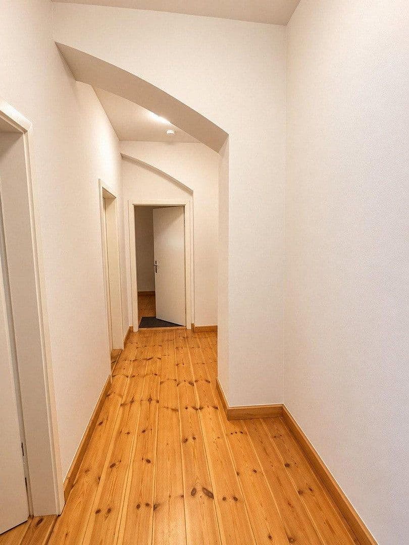 Predaj bytu 5-izbový 93 m², Friedrichsberger Strasse 24, Berlin, Berlín Predaj bytu 5-izbový 93 m², Friedrichsberger Strasse 24, Berlin, Berlín