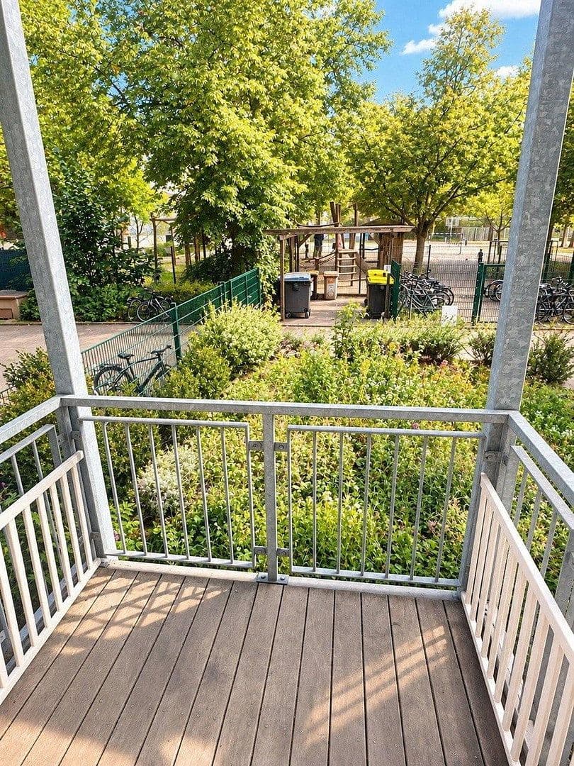 Predaj bytu 5-izbový 93 m², Friedrichsberger Strasse 24, Berlin, Berlín Predaj bytu 5-izbový 93 m², Friedrichsberger Strasse 24, Berlin, Berlín