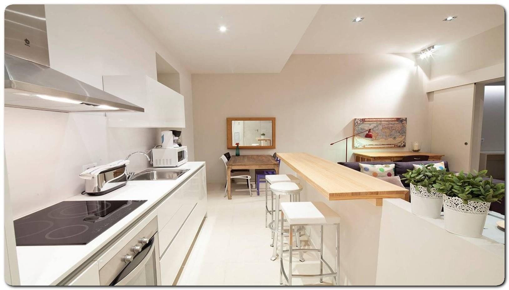 Prenájom bytu 2-izbový 83 m², Berlin, Berlín Prenájom bytu 2-izbový 83 m², Berlin, Berlín