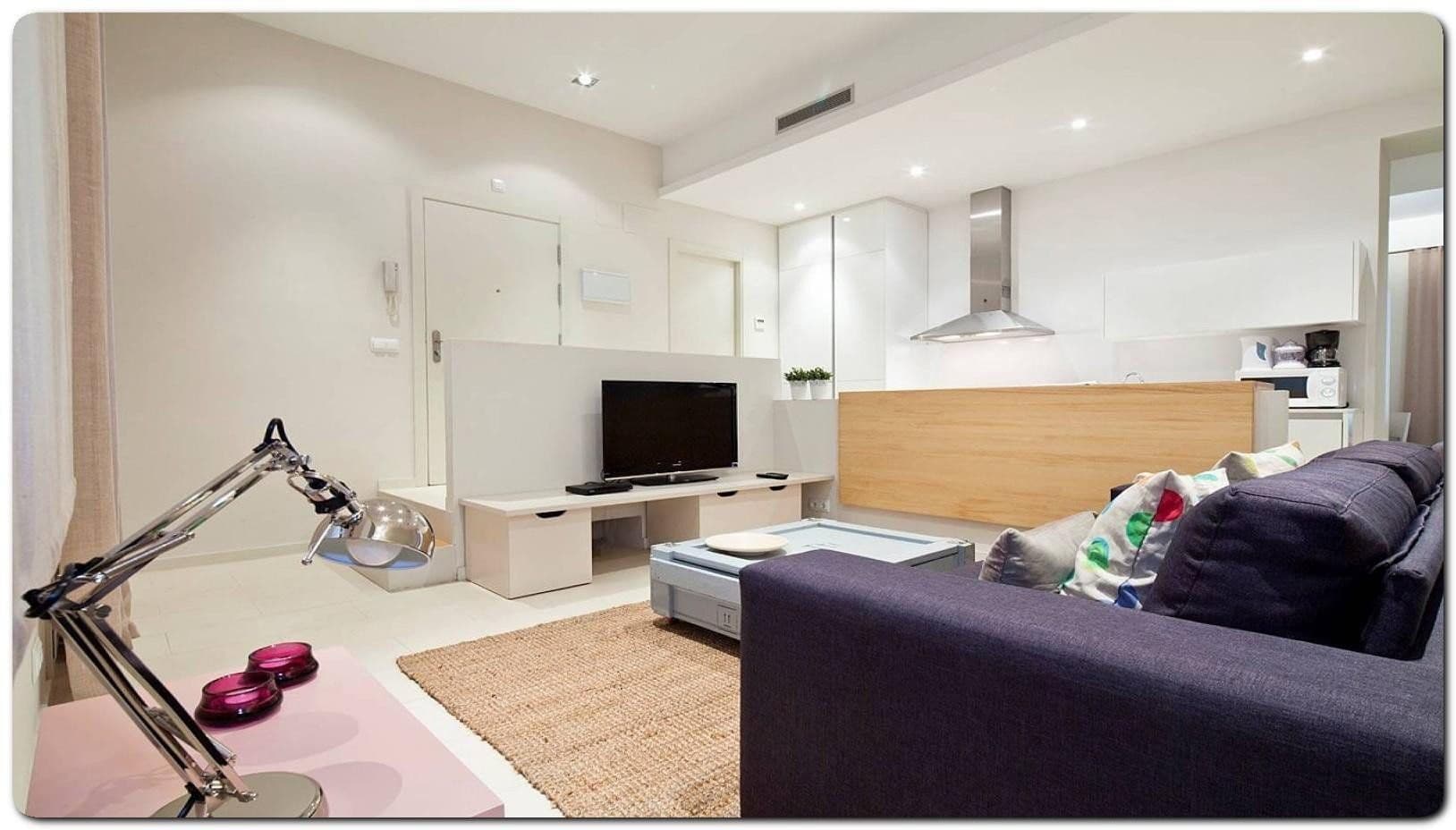 Prenájom bytu 2-izbový 83 m², Berlin, Berlín Prenájom bytu 2-izbový 83 m², Berlin, Berlín
