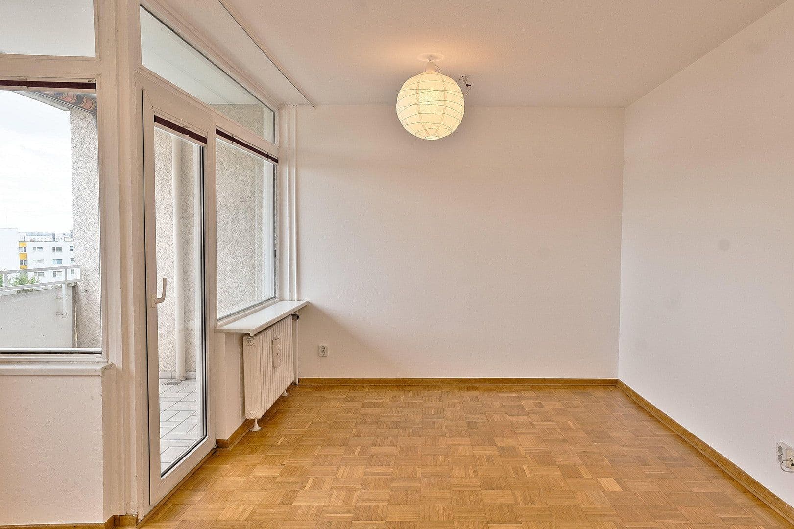 Predaj bytu 2-izbový 65 m², Berlin, Berlín Predaj bytu 2-izbový 65 m², Berlin, Berlín