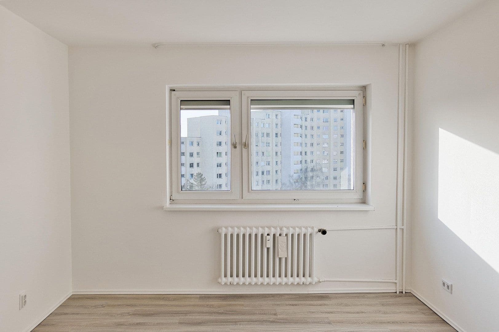 Predaj bytu 2-izbový 65 m², Berlin, Berlín Predaj bytu 2-izbový 65 m², Berlin, Berlín