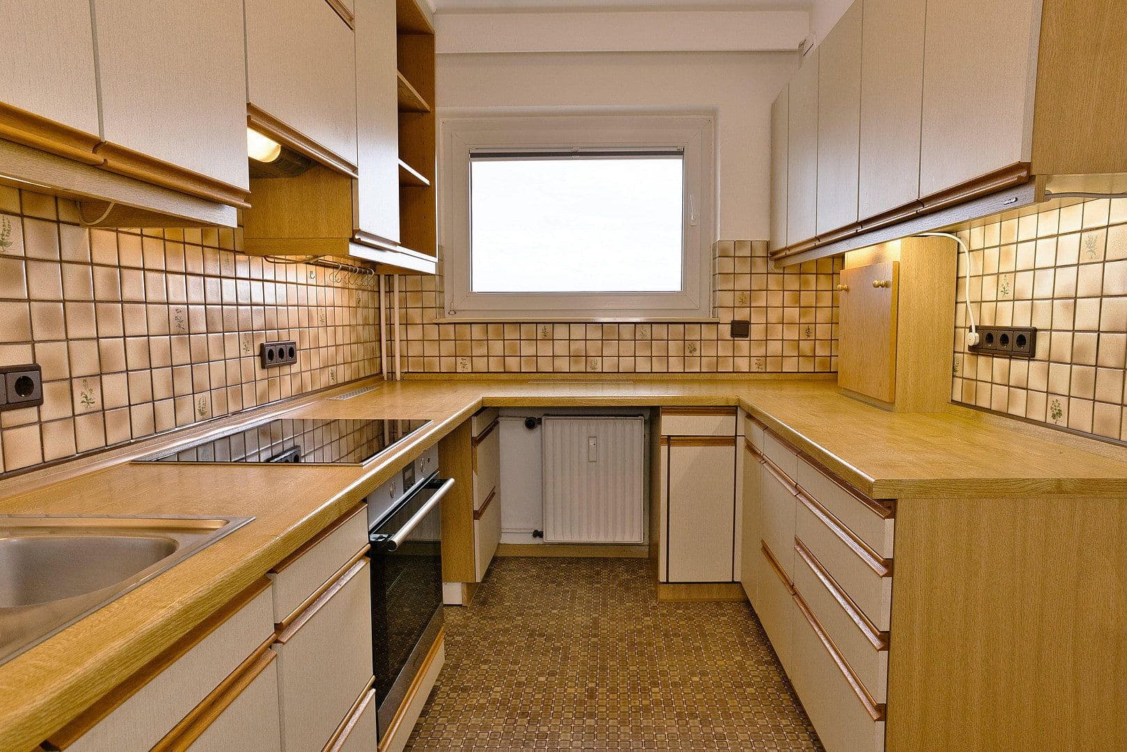 Predaj bytu 2-izbový 65 m², Berlin, Berlín Predaj bytu 2-izbový 65 m², Berlin, Berlín