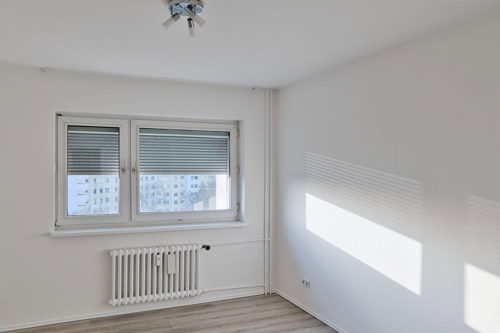 Predaj bytu 2-izbový 65 m², Berlin, Berlín Predaj bytu 2-izbový 65 m², Berlin, Berlín