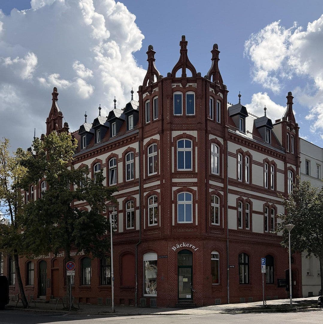Prenájom bytu 207 m², Cottbus, Brandenbursko Prenájom bytu 207 m², Cottbus, Brandenbursko
