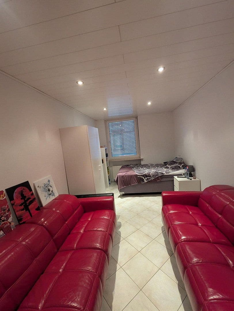 Prenájom bytu 3-izbový 86 m², Äußere Wingertstraße 26, Mannheim, Bádensko-Wurttembersko Prenájom bytu 3-izbový 86 m², Äußere Wingertstraße 26, Mannheim, Bádensko-Wurttembersko