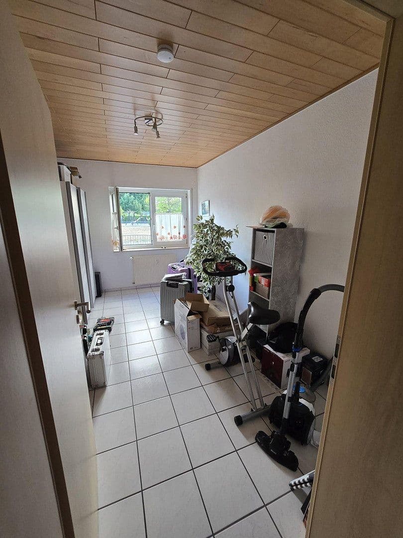 Predaj bytu 4-izbový 143 m², Eich, Porýnie-Falcko Predaj bytu 4-izbový 143 m², Eich, Porýnie-Falcko
