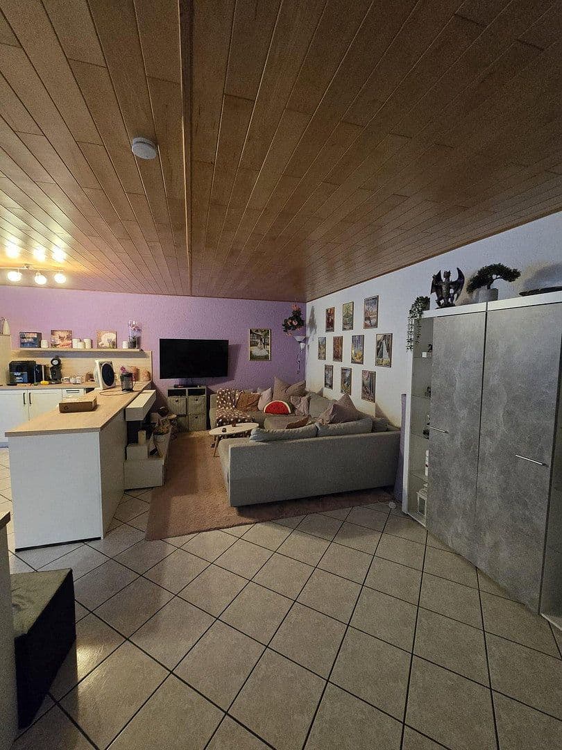 Predaj bytu 4-izbový 143 m², Eich, Porýnie-Falcko Predaj bytu 4-izbový 143 m², Eich, Porýnie-Falcko