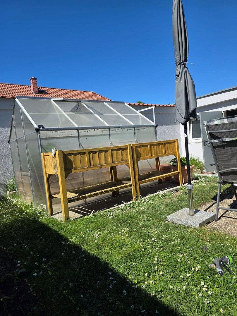 Predaj bytu 4-izbový 143 m², Eich, Porýnie-Falcko Predaj bytu 4-izbový 143 m², Eich, Porýnie-Falcko