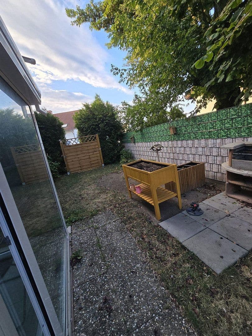 Predaj bytu 4-izbový 143 m², Eich, Porýnie-Falcko Predaj bytu 4-izbový 143 m², Eich, Porýnie-Falcko