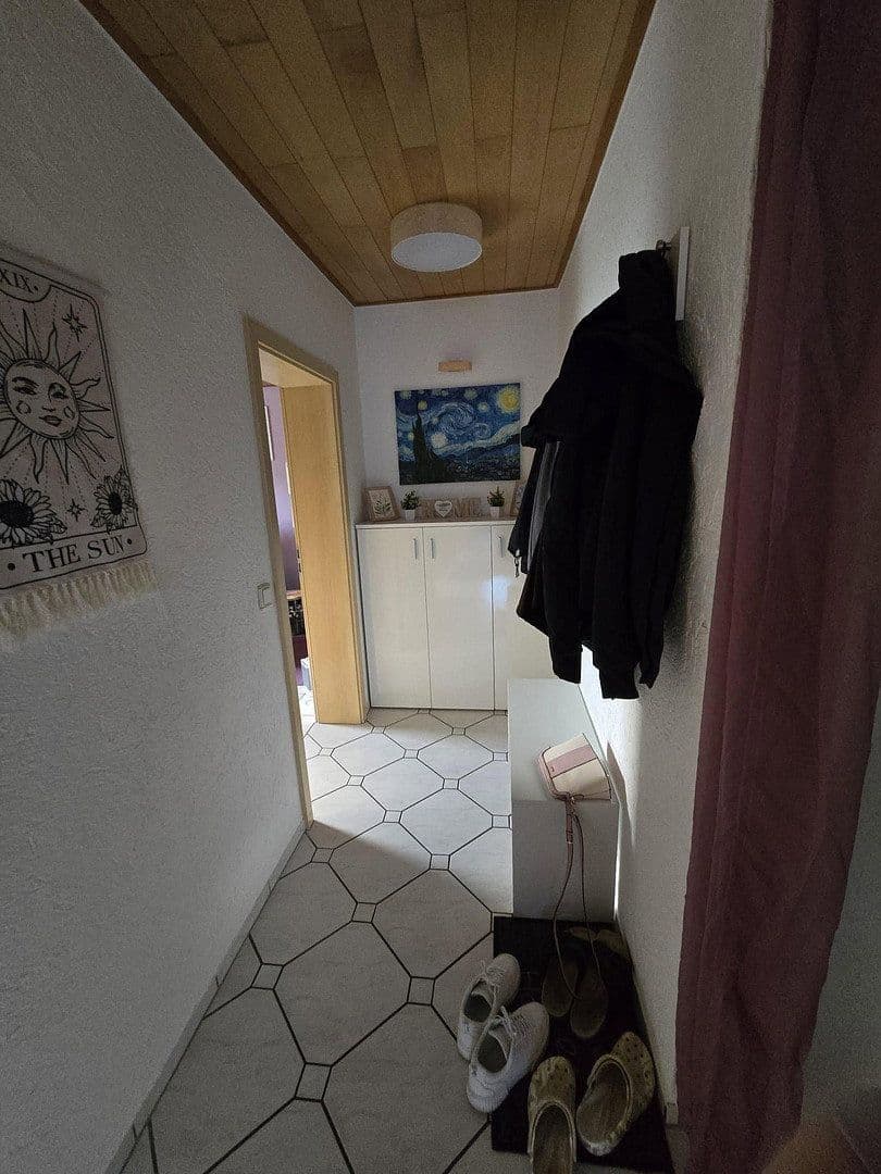Predaj bytu 4-izbový 143 m², Eich, Porýnie-Falcko Predaj bytu 4-izbový 143 m², Eich, Porýnie-Falcko