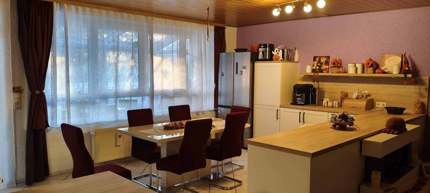 Predaj bytu 4-izbový 143 m², Eich, Porýnie-Falcko Predaj bytu 4-izbový 143 m², Eich, Porýnie-Falcko