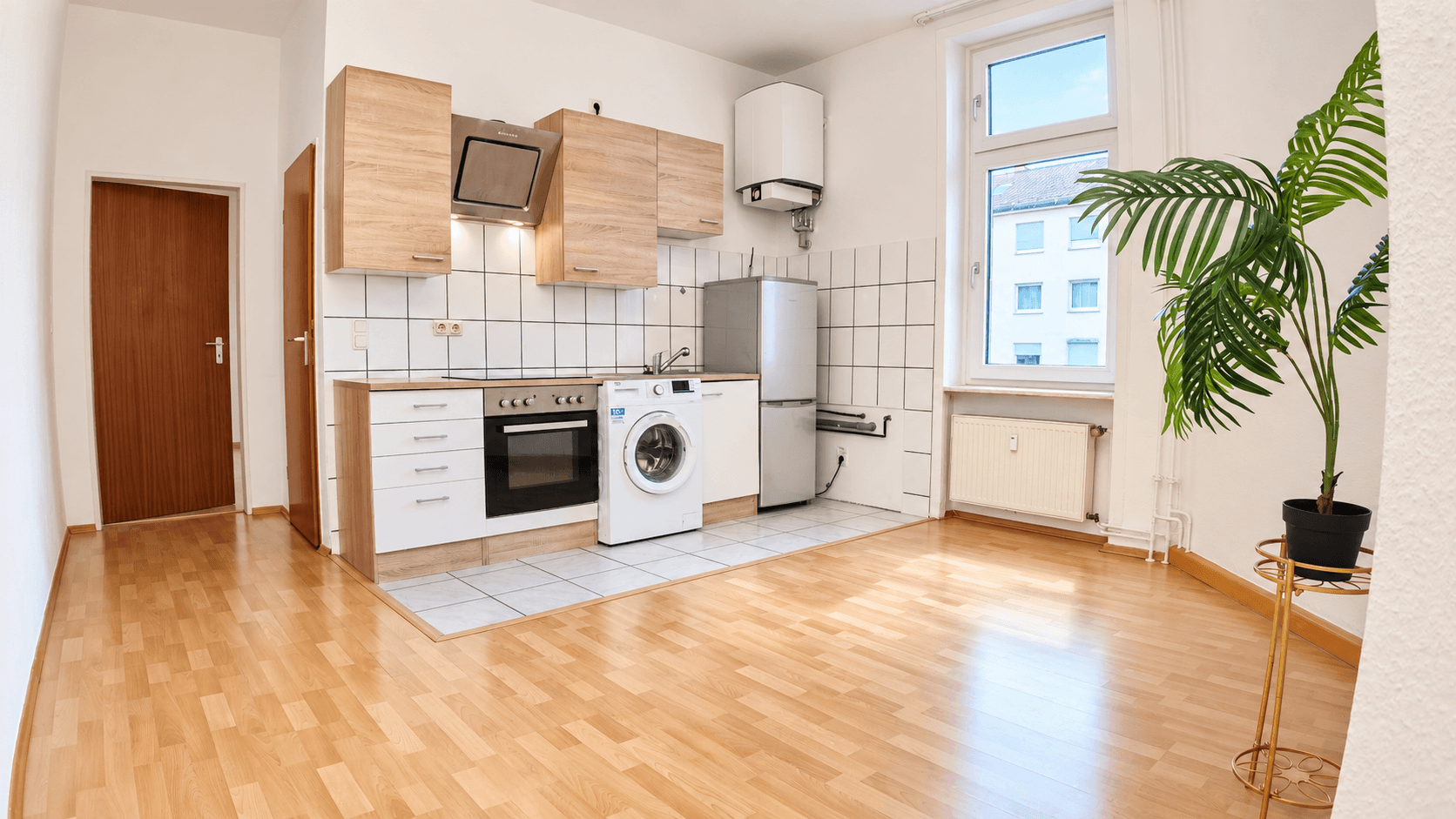 Prenájom bytu 2-izbový 42 m², Frankfurt am Main, Hesensko Prenájom bytu 2-izbový 42 m², Frankfurt am Main, Hesensko