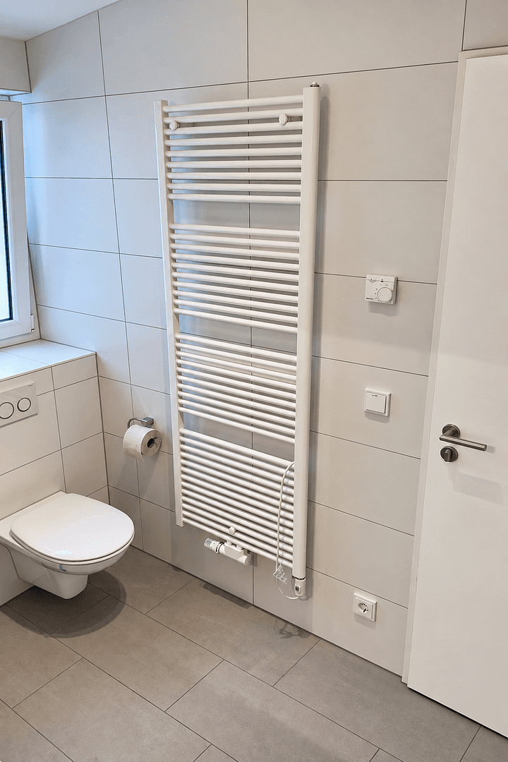 Prenájom bytu 1-izbový 32 m², Frankfurt am Main, Hesensko Prenájom bytu 1-izbový 32 m², Frankfurt am Main, Hesensko