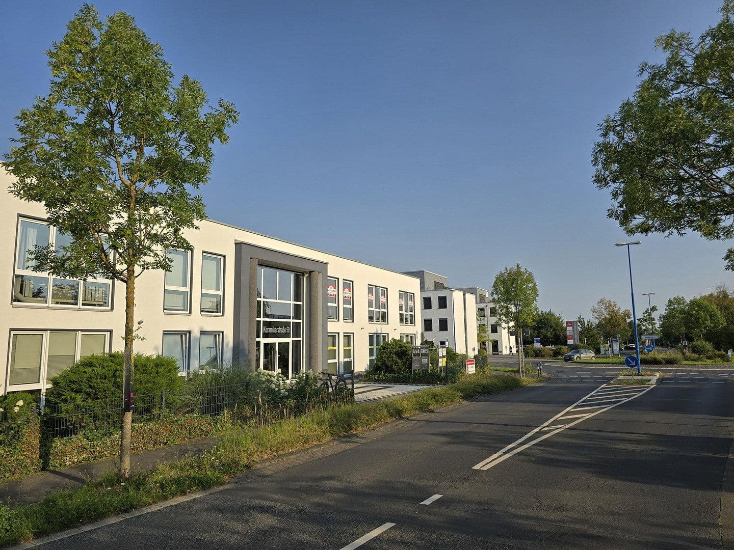 Prenájom kancelárie 190 m², Keramikerstrasse 59, Rheinbach, Severné Porýnie - Westfálsko Prenájom kancelárie 190 m², Keramikerstrasse 59, Rheinbach, Severné Porýnie - Westfálsko