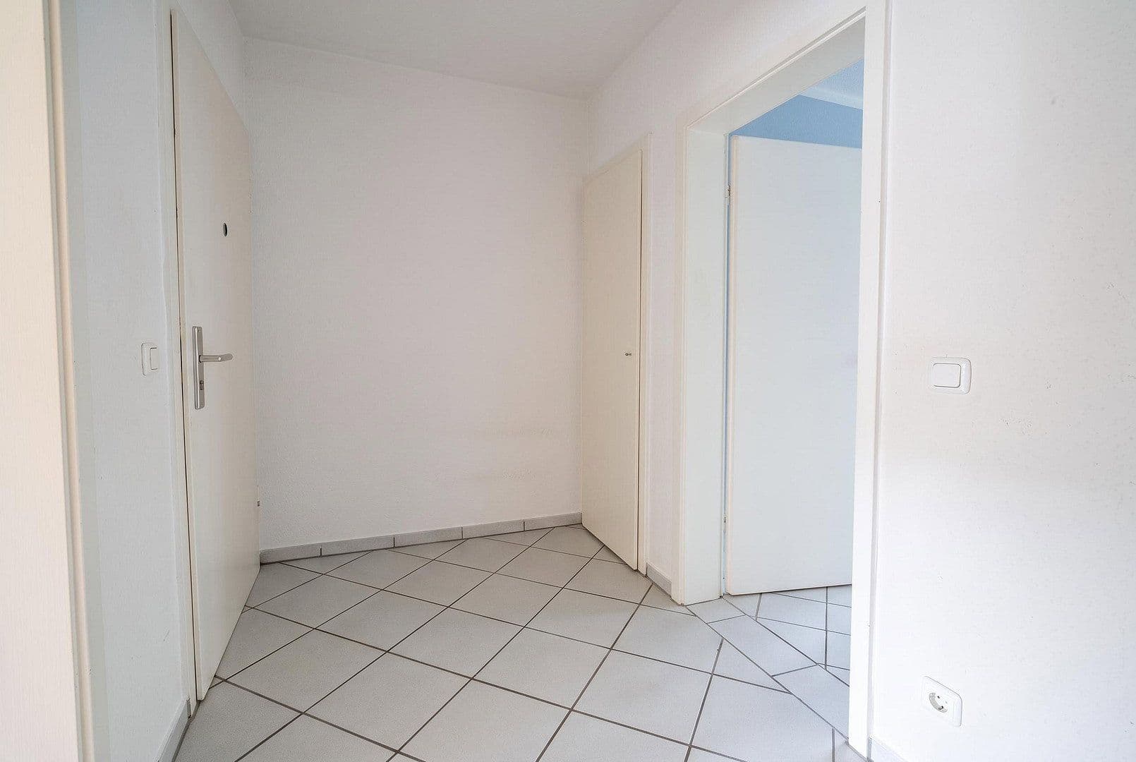 Prenájom bytu 3-izbový 75 m², Essen, Severné Porýnie - Westfálsko Prenájom bytu 3-izbový 75 m², Essen, Severné Porýnie - Westfálsko