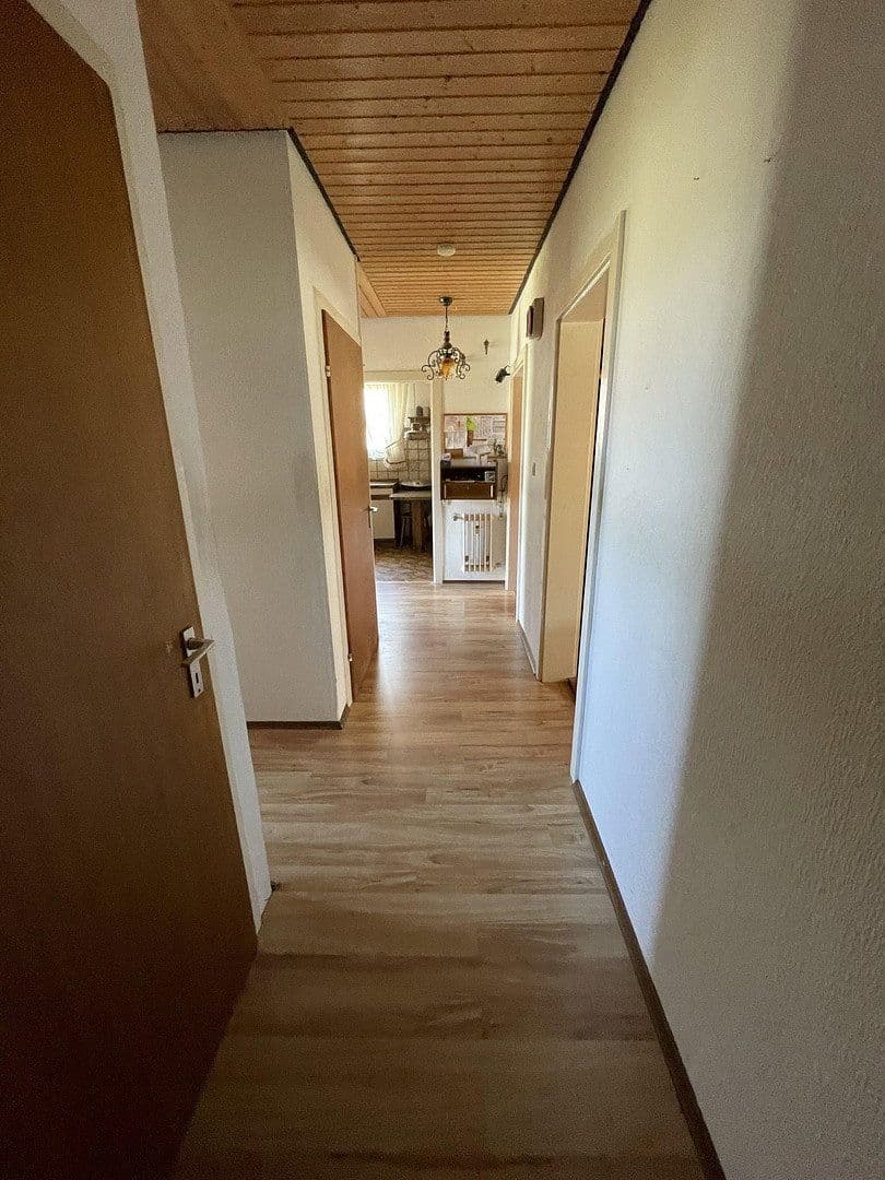 Predaj domu 123 m², pozemok 581 m², Wolfegger Str. 54, Schlier, Bádensko-Wurttembersko Predaj domu 123 m², pozemok 581 m², Wolfegger Str. 54, Schlier, Bádensko-Wurttembersko