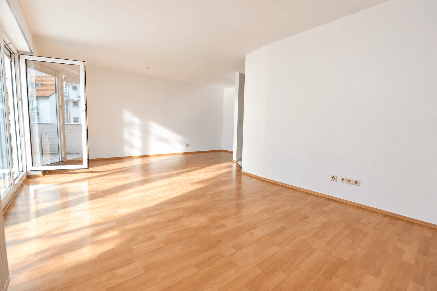 Prenájom bytu 2-izbový 64 m², Danziger Str. 15, Neckartenzlingen, Bádensko-Wurttembersko Prenájom bytu 2-izbový 64 m², Danziger Str. 15, Neckartenzlingen, Bádensko-Wurttembersko