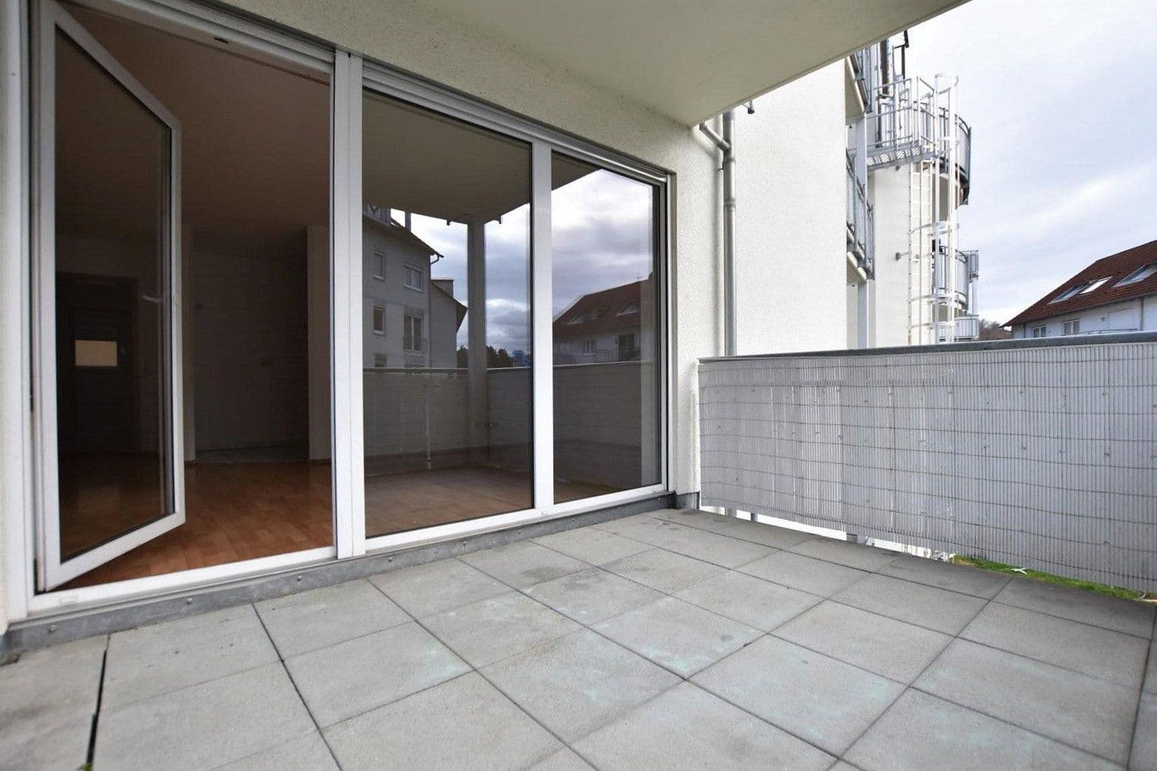 Prenájom bytu 2-izbový 64 m², Danziger Str. 15, Neckartenzlingen, Bádensko-Wurttembersko Prenájom bytu 2-izbový 64 m², Danziger Str. 15, Neckartenzlingen, Bádensko-Wurttembersko
