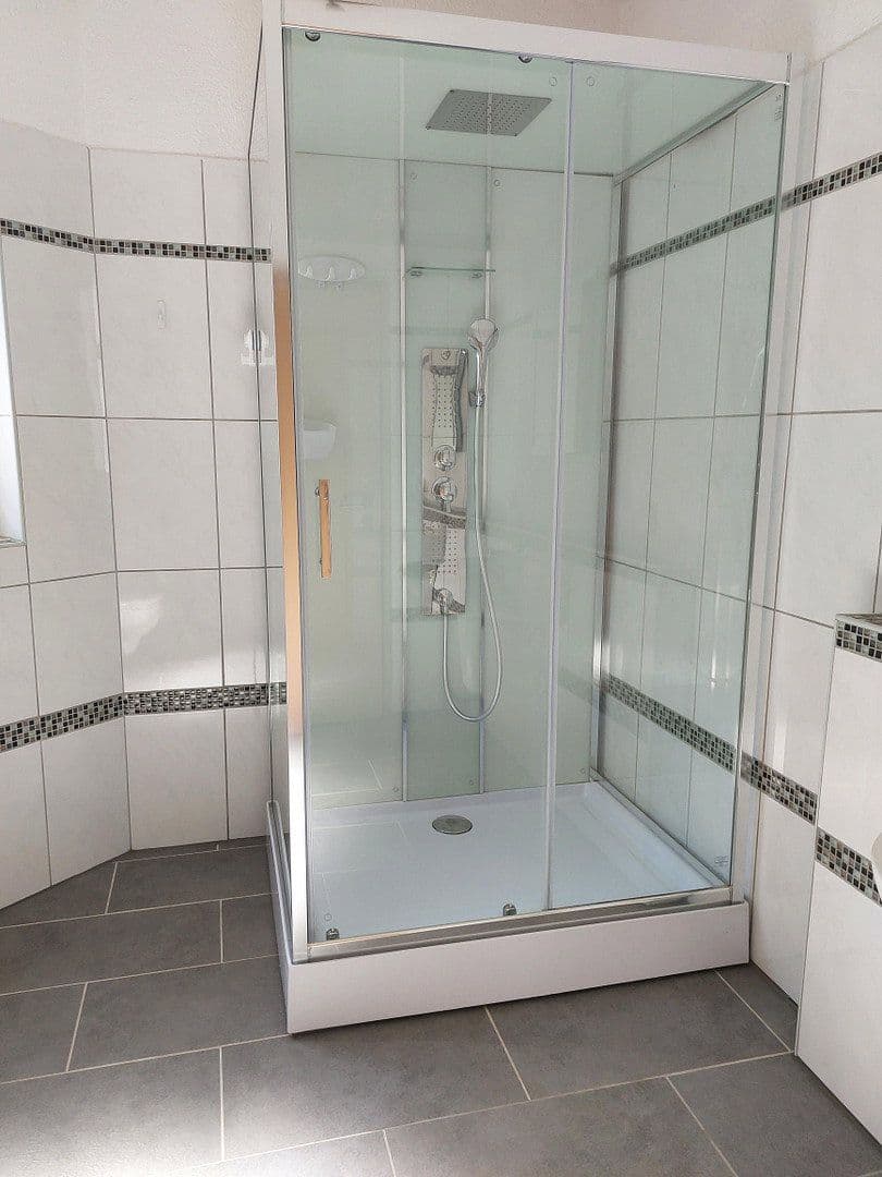 Predaj domu 174 m², pozemok 450 m², Weiherstraße 51, Hochspeyer, Porýnie-Falcko Predaj domu 174 m², pozemok 450 m², Weiherstraße 51, Hochspeyer, Porýnie-Falcko