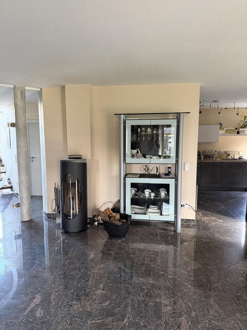 Predaj domu 200 m², pozemok 1.050 m², Feucht, Bavorsko Predaj domu 200 m², pozemok 1.050 m², Feucht, Bavorsko