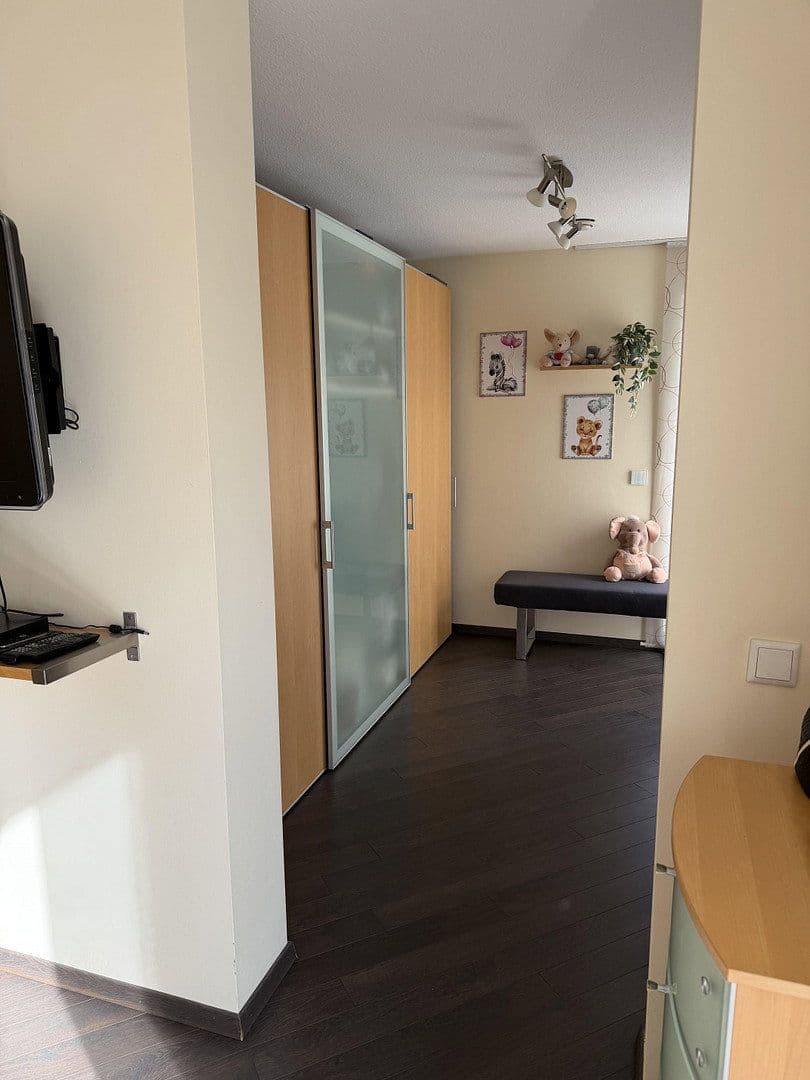Predaj domu 200 m², pozemok 1.050 m², Feucht, Bavorsko Predaj domu 200 m², pozemok 1.050 m², Feucht, Bavorsko