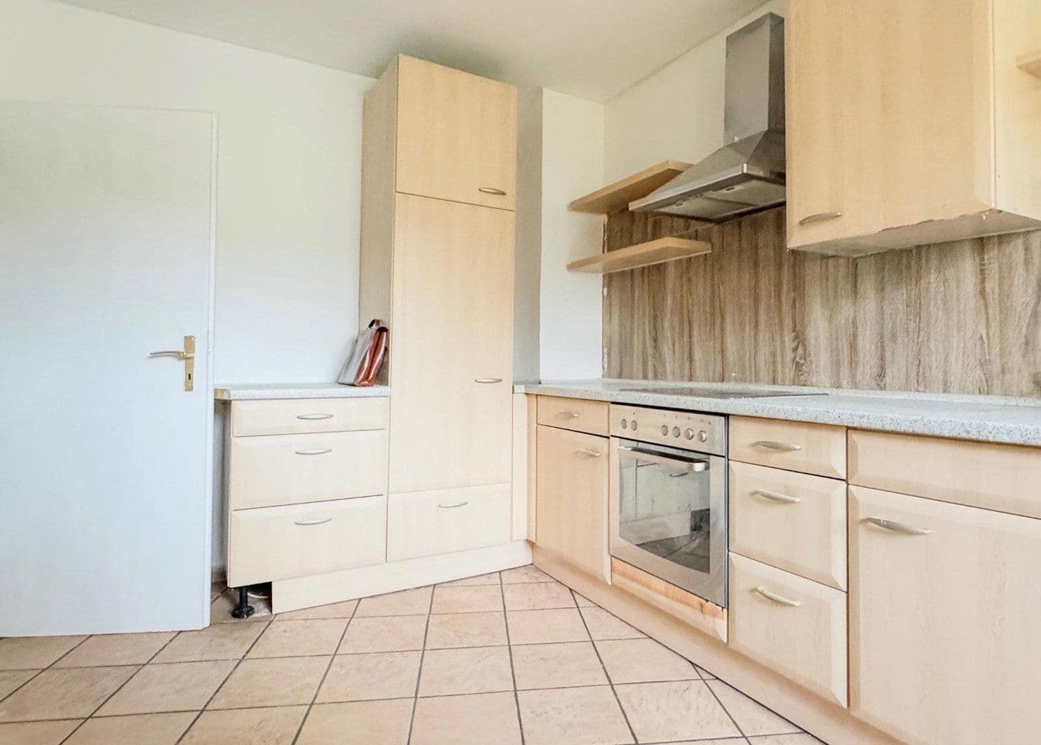 Prenájom bytu 2-izbový 50 m², Pforzheim, Bádensko-Wurttembersko Prenájom bytu 2-izbový 50 m², Pforzheim, Bádensko-Wurttembersko