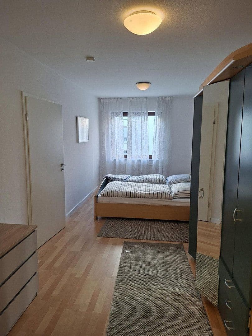Prenájom bytu 2-izbový 62 m², Feldbergstr.53 60323 Frankfurt, Frankfurt, Hesensko Prenájom bytu 2-izbový 62 m², Feldbergstr.53 60323 Frankfurt, Frankfurt, Hesensko