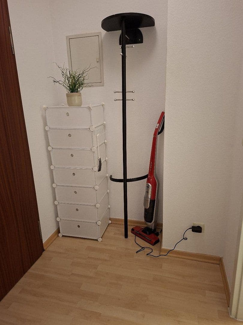 Prenájom bytu 2-izbový 62 m², Feldbergstr.53 60323 Frankfurt, Frankfurt, Hesensko Prenájom bytu 2-izbový 62 m², Feldbergstr.53 60323 Frankfurt, Frankfurt, Hesensko